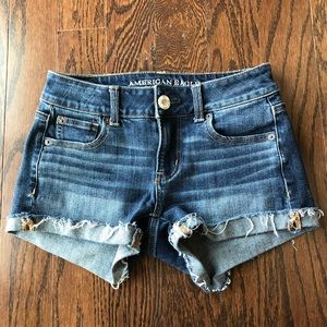 american eagle medium wash jean shorts
